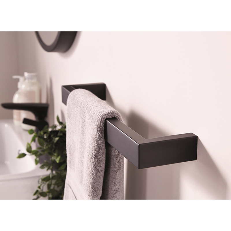 Eridge Matt Black Electric Heated Towel Rail 450mm