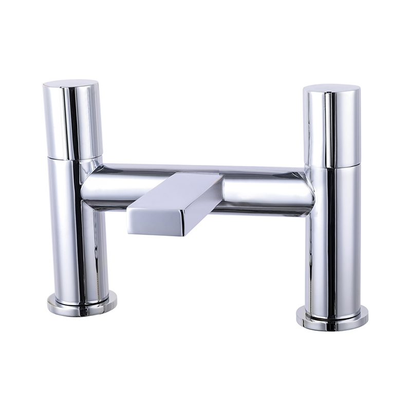 Pembury Deck Mounted Bath Filler Chrome